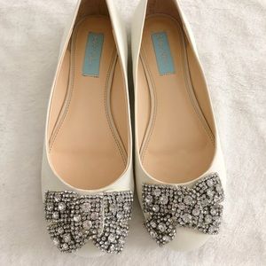 Betsey Johnson Crystal Brooch White Ballet Flats
